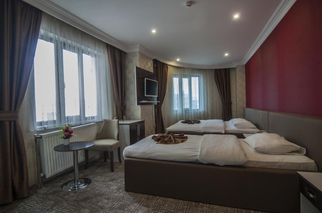Hotel Dosco Ван Экстерьер фото