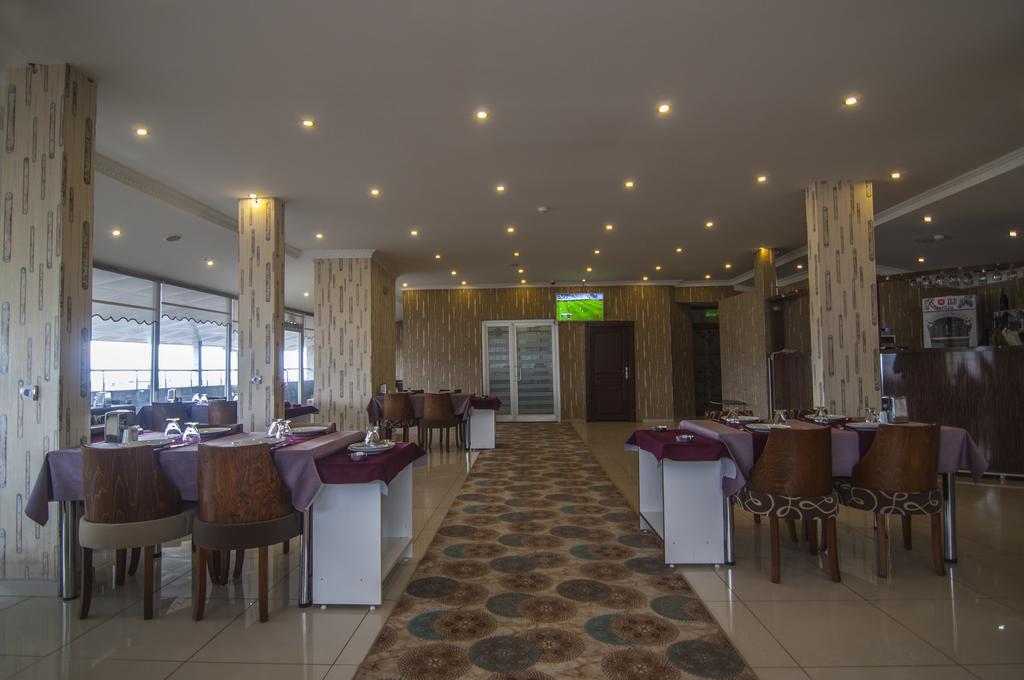 Hotel Dosco Ван Экстерьер фото